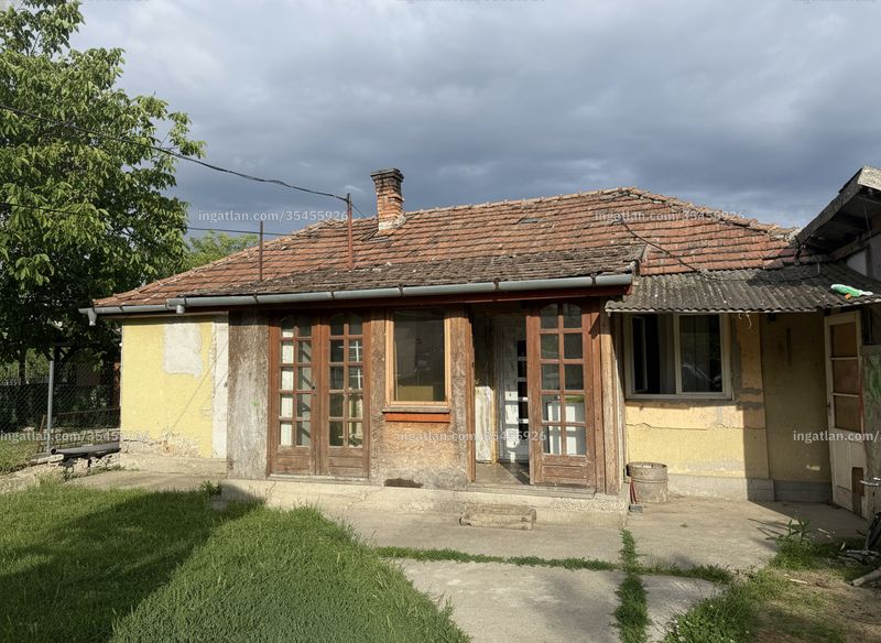 az épület kívülről
