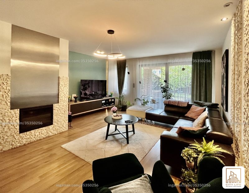 Listing photo