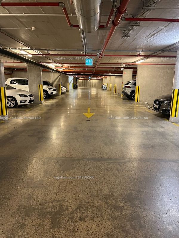 parkoló
