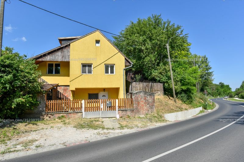 az épület kívülről