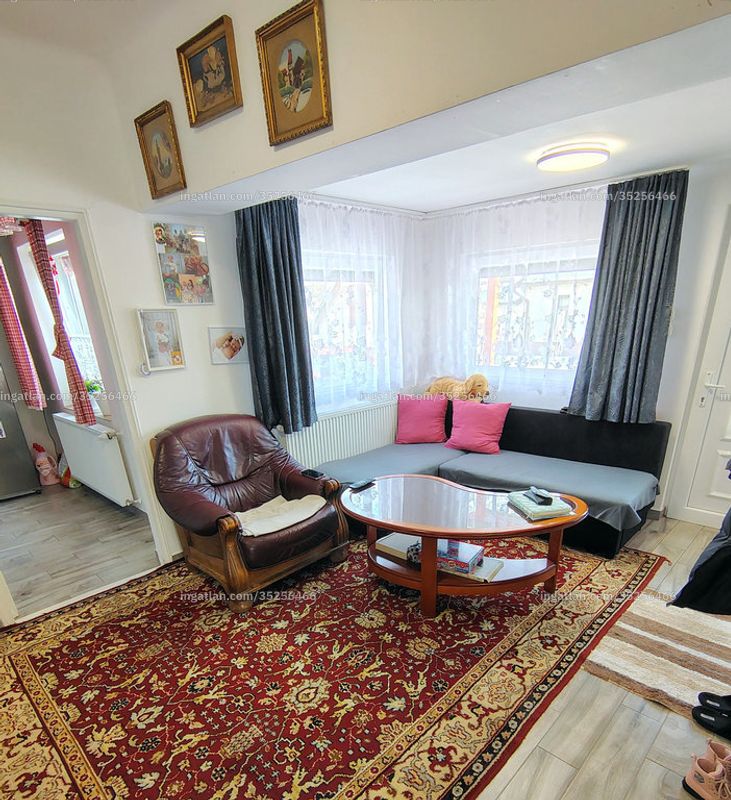 Listing photo