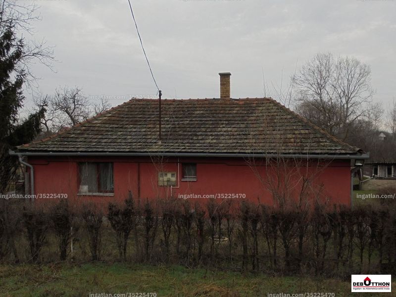 az épület kívülről