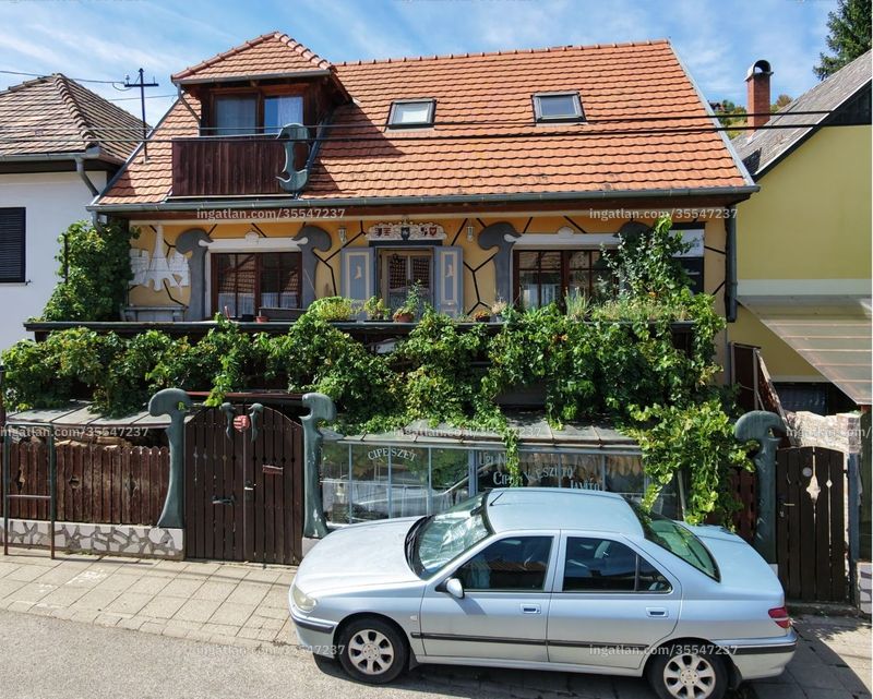 az épület kívülről