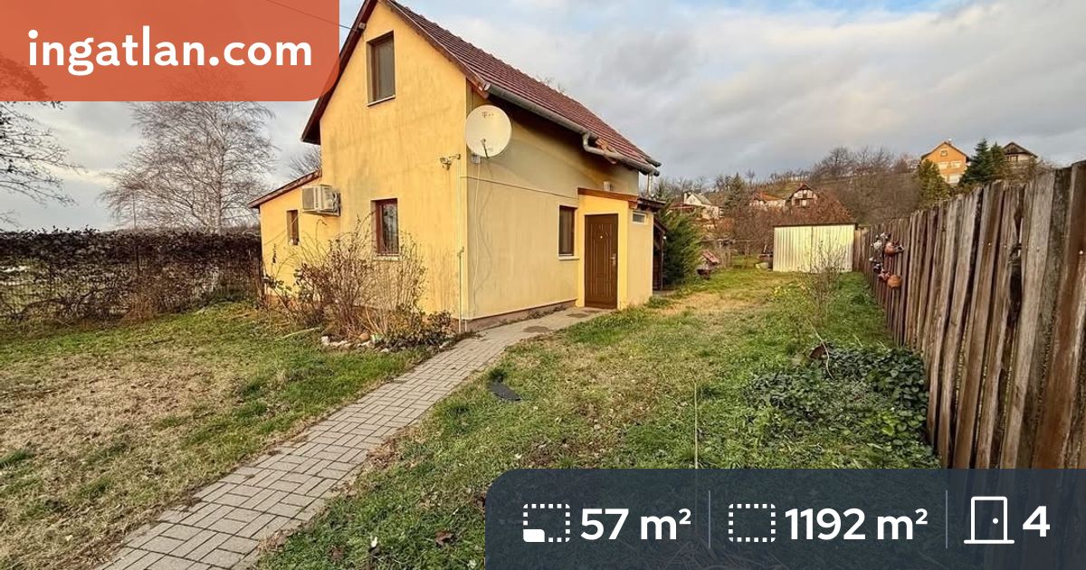 For rent family house - Mór, Fejér megye #35611173